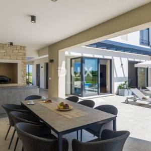 ISTRA, BRTONIGLA - Dizajnerska Vila - kombinacija udobnosti i luksuza