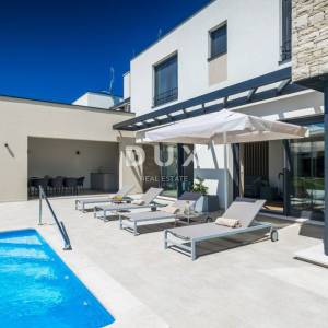 ISTRA, BRTONIGLA - Dizajnerska Vila - kombinacija udobnosti i luksuza