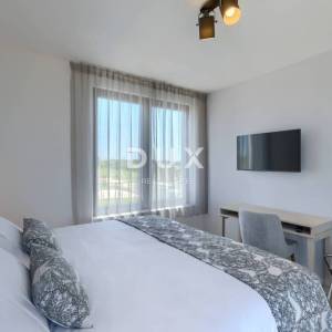 ISTRA, BRTONIGLA - Elegantna vila savršena kombinacija luksuza i mira