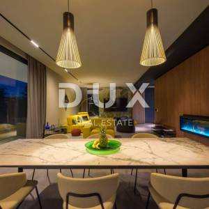 ISTRA, GROŽNJAN - Dizajnerska novoizgrađena vila s potpunom privatnošću, okružena zelenilom s prekrasnim pogledom