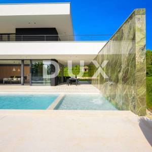 ISTRA, GROŽNJAN - Dizajnerska novoizgrađena vila s potpunom privatnošću, okružena zelenilom s prekrasnim pogledom