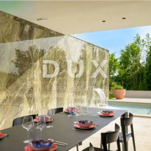 ISTRA, GROŽNJAN - Dizajnerska novoizgrađena vila s potpunom privatnošću, okružena zelenilom s prekrasnim pogledom