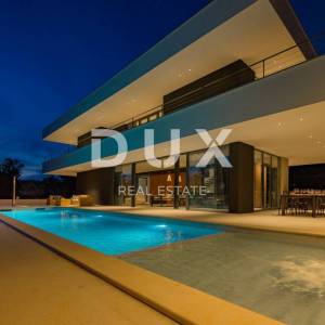 ISTRA, GROŽNJAN - Dizajnerska novoizgrađena vila s potpunom privatnošću, okružena zelenilom s prekrasnim pogledom