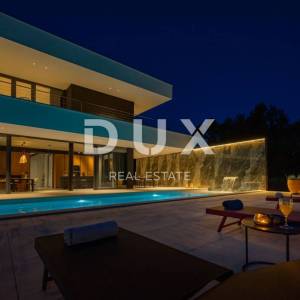 ISTRA, GROŽNJAN - Dizajnerska novoizgrađena vila s potpunom privatnošću, okružena zelenilom s prekrasnim pogledom