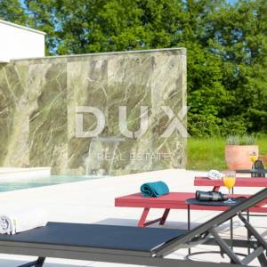 ISTRA, GROŽNJAN - Dizajnerska novoizgrađena vila s potpunom privatnošću, okružena zelenilom s prekrasnim pogledom