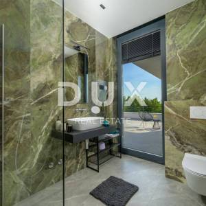 ISTRA, GROŽNJAN - Dizajnerska novoizgrađena vila s potpunom privatnošću, okružena zelenilom s prekrasnim pogledom