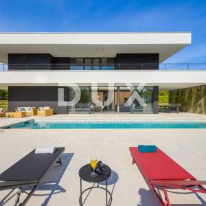 ISTRA, GROŽNJAN - Dizajnerska novoizgrađena vila s potpunom privatnošću, okružena zelenilom s prekrasnim pogledom