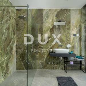 ISTRA, GROŽNJAN - Dizajnerska novoizgrađena vila s potpunom privatnošću, okružena zelenilom s prekrasnim pogledom