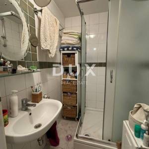 ISTRA, KANFANAR - Simpatična istarska kuća + 490 m2 građevinskog zemljišta!