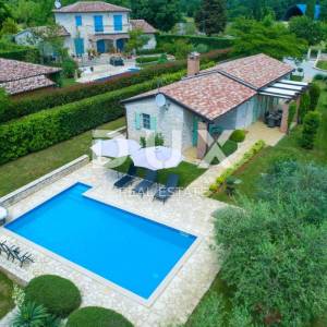  ISTRA, KRINGA - Bajkovita prizemnica za najam! 