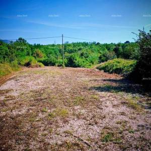 Istra, Kršan, prodajemo dva građevinska zemljišta sa dozvolama.