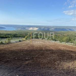 Istra, Labin - okolica, poljoprivredno zemljište 720m2