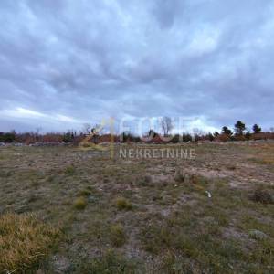 Istra, Labin - okolica, poljoprivredno zemljište 720m2