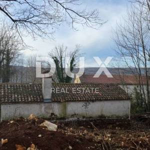 ISTRA, LABIN - Samostojeća kamena kuća s prostranom okućnicom