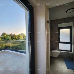 Istra, Ližnjan, 1 km do centra Medulina, nova moderna kuća sa bazenom za odmor.