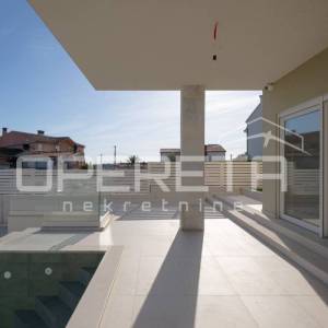 Istra, Ližnjan, moderna kuća sa pogledom na more, novogradnja, miran dio naselja