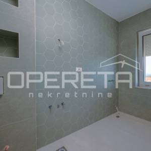 Istra, Ližnjan, moderna kuća sa pogledom na more, novogradnja, miran dio naselja