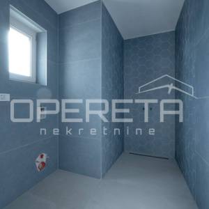 Istra, Ližnjan, moderna kuća sa pogledom na more, novogradnja, miran dio naselja