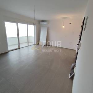 Istra, Medulin, novogradnja, 2s+db, balkon