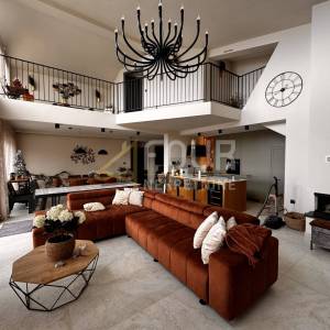 Istra, Pazin - okolica, samostojeća kuća s bazenom