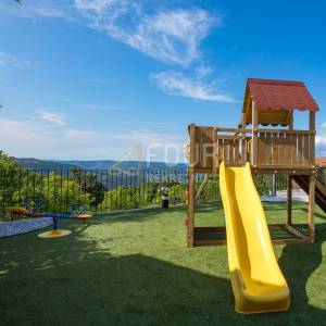 Istra, Pazin - okolica, samostojeća kuća s bazenom