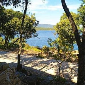 ISTRA, PERUŠKI - Vikend zemljište, 30m od mora!
