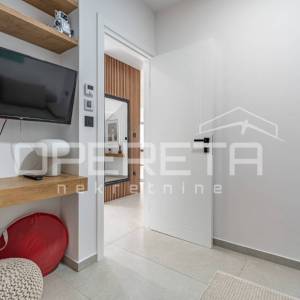 Istra, Poreč okolica- Moderna dvojna kuća s bazenom