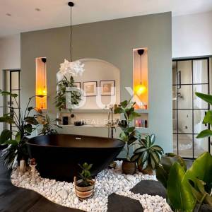 ISTRA, PREMANTURA - Luksuz koji se i pokazuje i živi, jedinstvena vila posebnog karaktera, na svega 500m od plaže