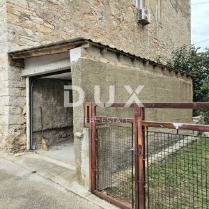 ISTRA, PULA, CENTAR - Uređena garaža na zanimljivoj lokaciji