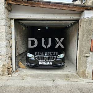 ISTRA, PULA, CENTAR - Uređena garaža na zanimljivoj lokaciji