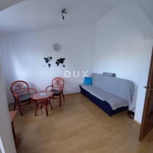 ISTRA, PULA Dvoetažni stan s terasom u blizini centra grada! 