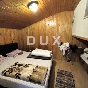 ISTRA, PULA - Dvoetažni stan s vrtom i garažom u blizini plaže