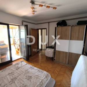 ISTRA, PULA - Dvoetažni stan s vrtom i garažom u blizini plaže