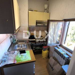 ISTRA, PULA - Dvoetažni stan s vrtom i garažom u blizini plaže