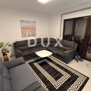 ISTRA, PULA - Dvoetažni stan s vrtom i garažom u blizini plaže