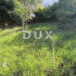 ISTRA, PULA - Dvoetažni stan s vrtom i garažom u blizini plaže