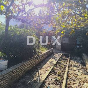 ISTRA, PULA - Dvoetažni stan s vrtom i garažom u blizini plaže