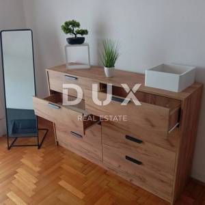 ISTRA, PULA - Gasonijera prvi red do mora 40 m2