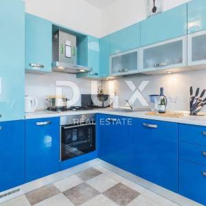 ISTRA, PULA, NOVA VERUDA - Dvoetažni apartman na traženoj lokaciji