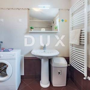 ISTRA, PULA, NOVA VERUDA - Dvoetažni apartman na traženoj lokaciji