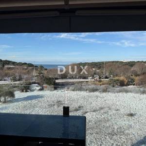 ISTRA, PULA Stan s pogledom na more i garažom na jedinstvenoj lokaciji!