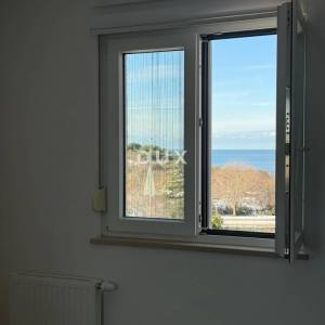 ISTRA, PULA Stan s pogledom na more i garažom na jedinstvenoj lokaciji!