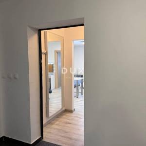 ISTRA, PULA Stan s pogledom na more i garažom na jedinstvenoj lokaciji!