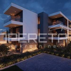 Istra, Pula - Valdebek. stan sa tri spavaće sobe na 2.katu