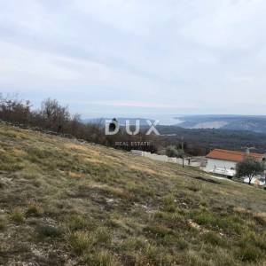 ISTRA, RABAC - Zemljište s pogledom na more i građevinskom dozvolom