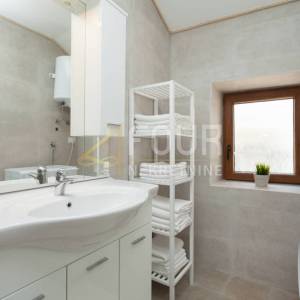 Istra, Rovinj, 1s+db, 43m2, pogled na more