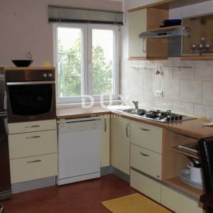 ISTRA, ROVINJ - Stan s vrtom, blizina mora i prirode