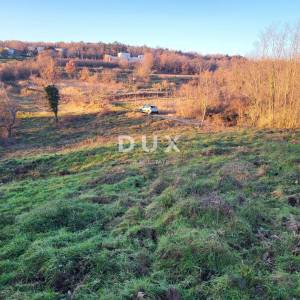 ISTRA, SOVINJAK - Prostrano građevinsko zemljište s projektom