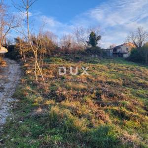 ISTRA, SOVINJAK - Prostrano građevinsko zemljište s projektom