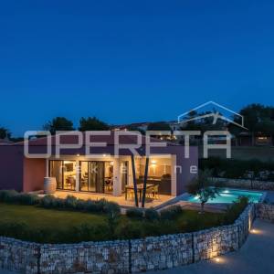 Istra, Sveti Lovreč okolica- Prizemnica s bazenom